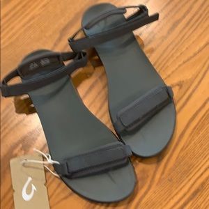 Olukai Luana sandals